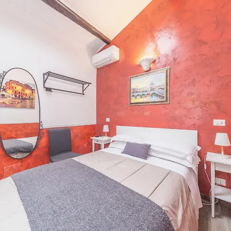 In Bb - Small Double In History House Affittacamere